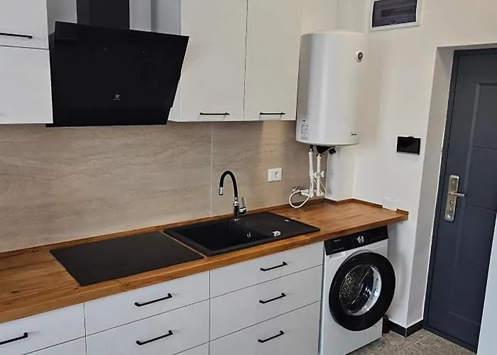 Nou La Malul Marii * Costinești