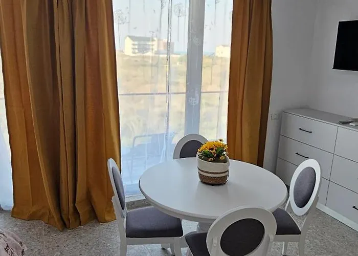 Διαμέρισμα Nou La Malul Marii *