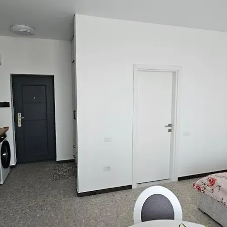 Nou La Malul Marii Apartament Costinesti