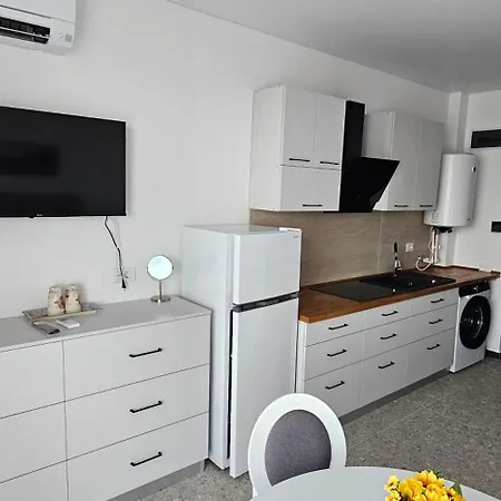 Nou La Malul Marii Apartman Costinești